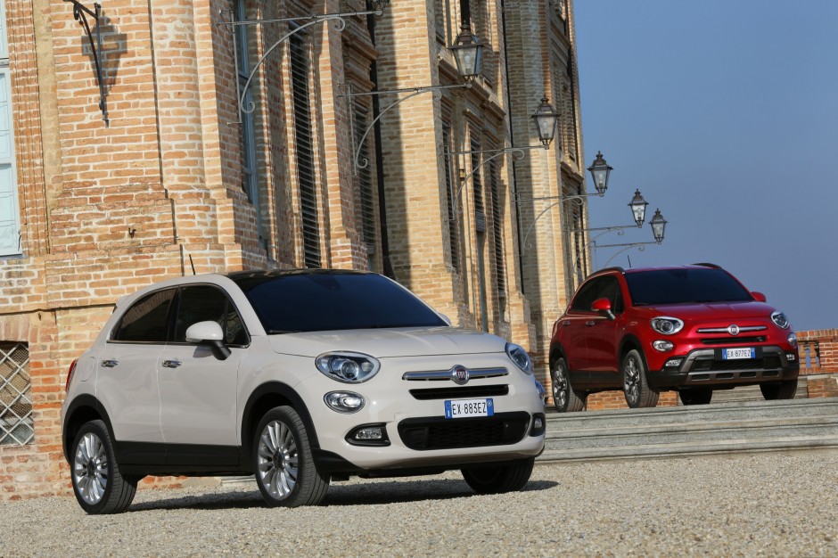 FIAT 500X GRIGIO ARTE E ROSSO TRISTRATO