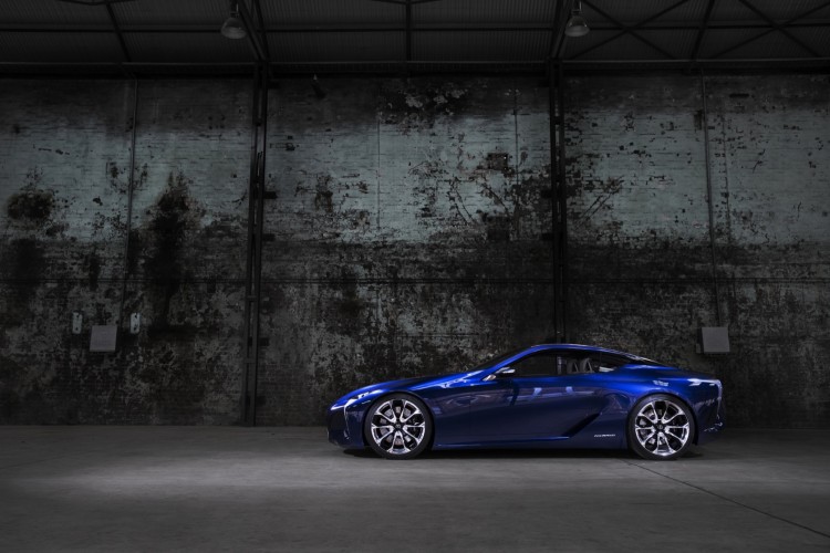 DRIVELIFE LEXUS LF-LC