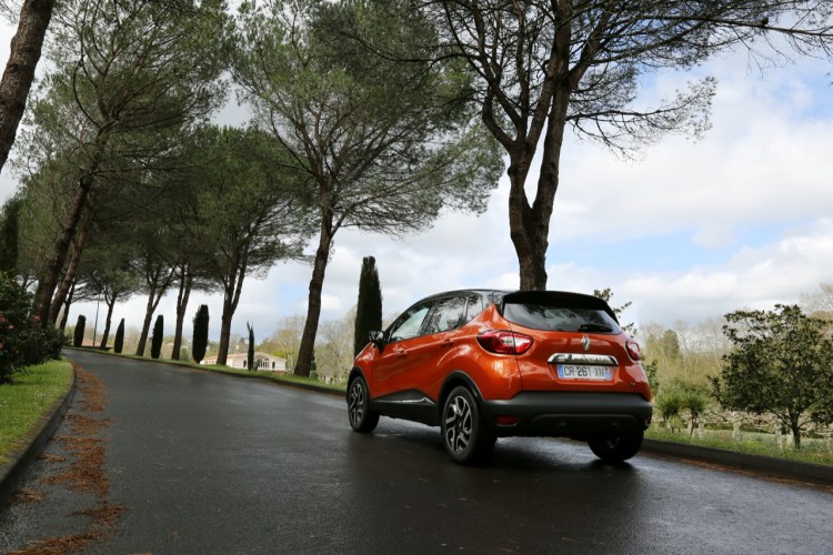 RENAULT CAPTUR