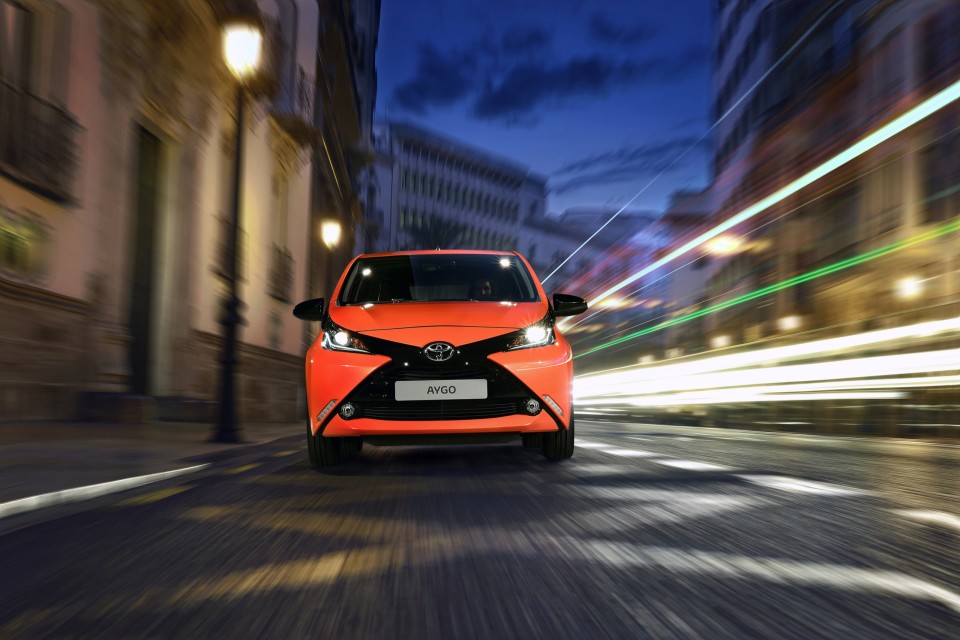 AYGO-J-PLAYFUL-DESIGN_17