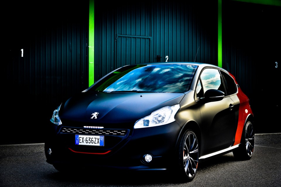 Peugeot 208GTi 30th ©lucaromano