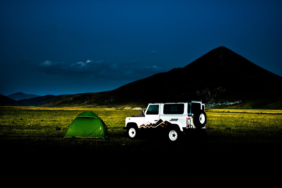 LANDROVER DEFENDER ©lucaromanopix