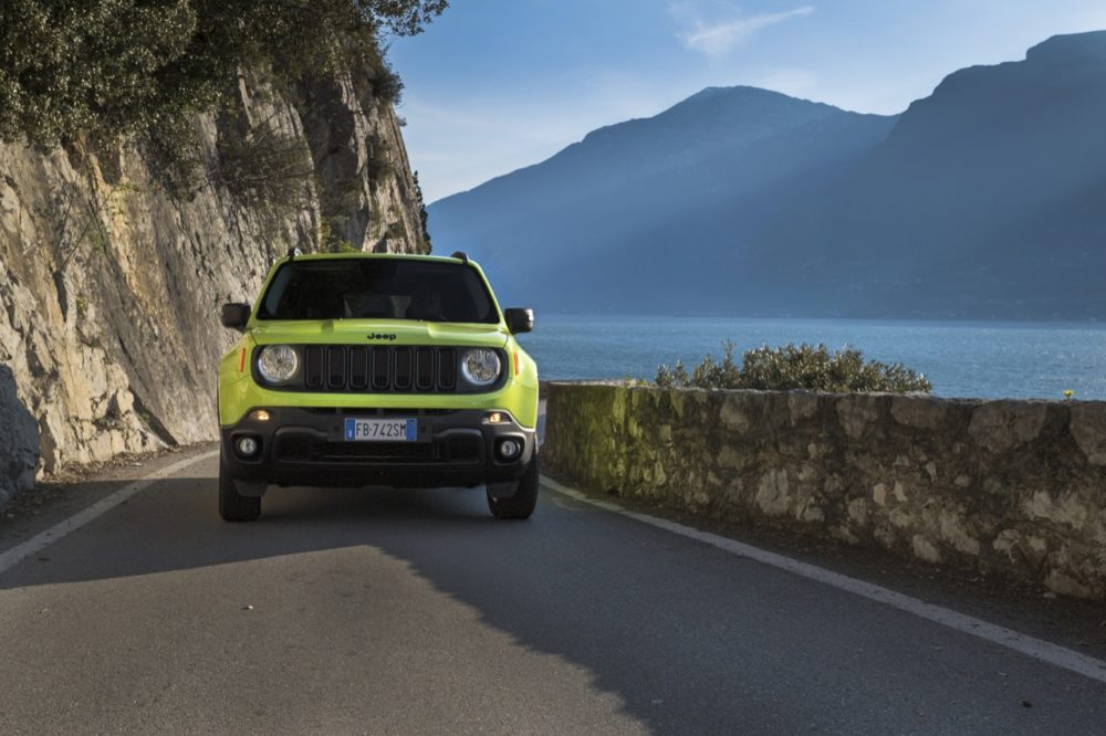 JEEP RENEGADE UPLAND - IN TV IL 15 APRILE SU DRIVELIFE