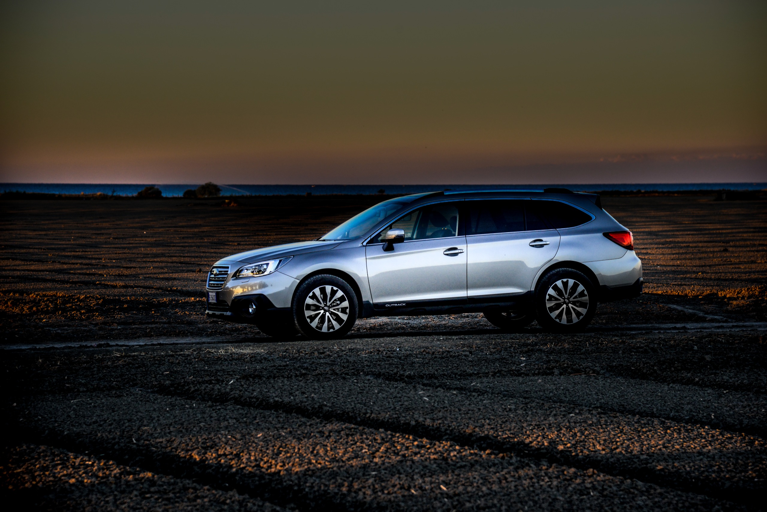 lrpix5-subaru-outback-2