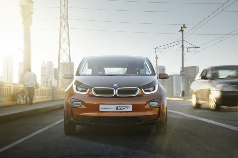 BMW i3 CONCEPT clip drivelife 8 Dicembre