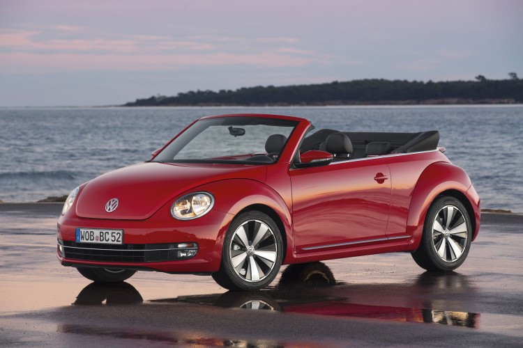 VOLKSWAGEN BEETLE CABRIOLET