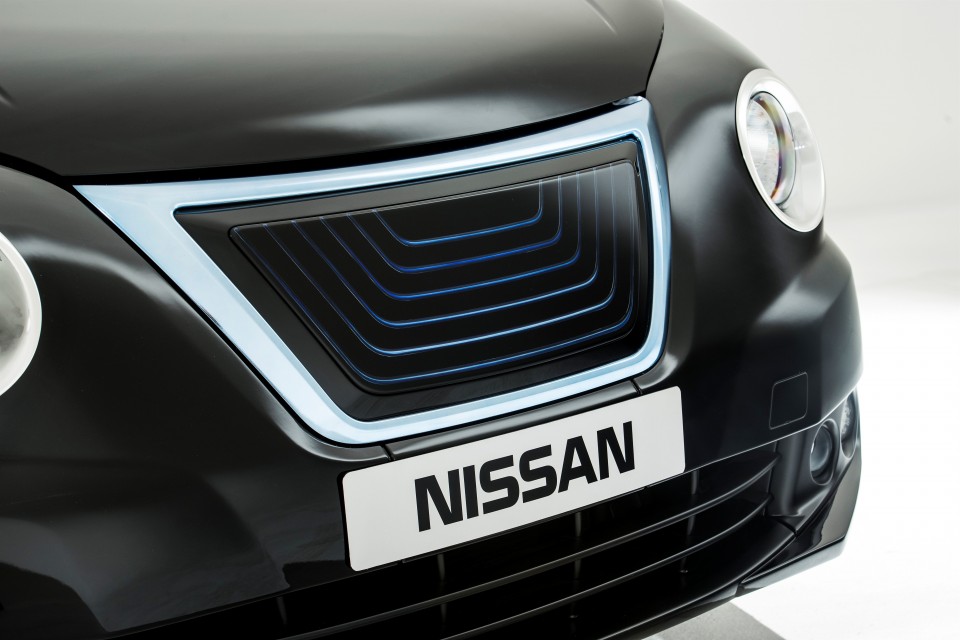 nissan-rivela-il-nuovo-frontale-del-suo-taxi-per-londra-e-su-misura-per-rispettare-la-tradizione-dei-black-cabs-113314_1_5