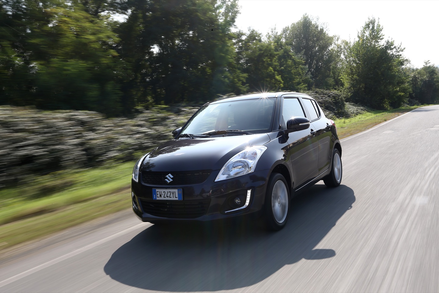 Свифт клиренс. Suzuki Swift 4g 4x4. Сузуки Свифт клиренс. Suzuki Swift 2012 отзывы.