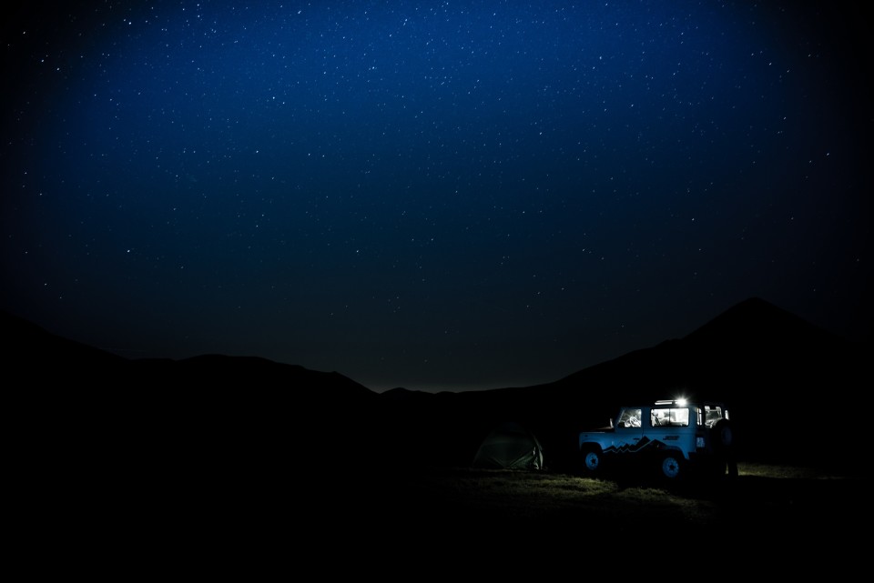 FILM ASTRONOMIA, LAND ROVER DEFENDER ©lucaromanopix