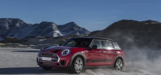 MINI JOHN COOPER WORKS CLUBMAN - IN TV CON DRIVELIFE DEL 7 GENNAIO