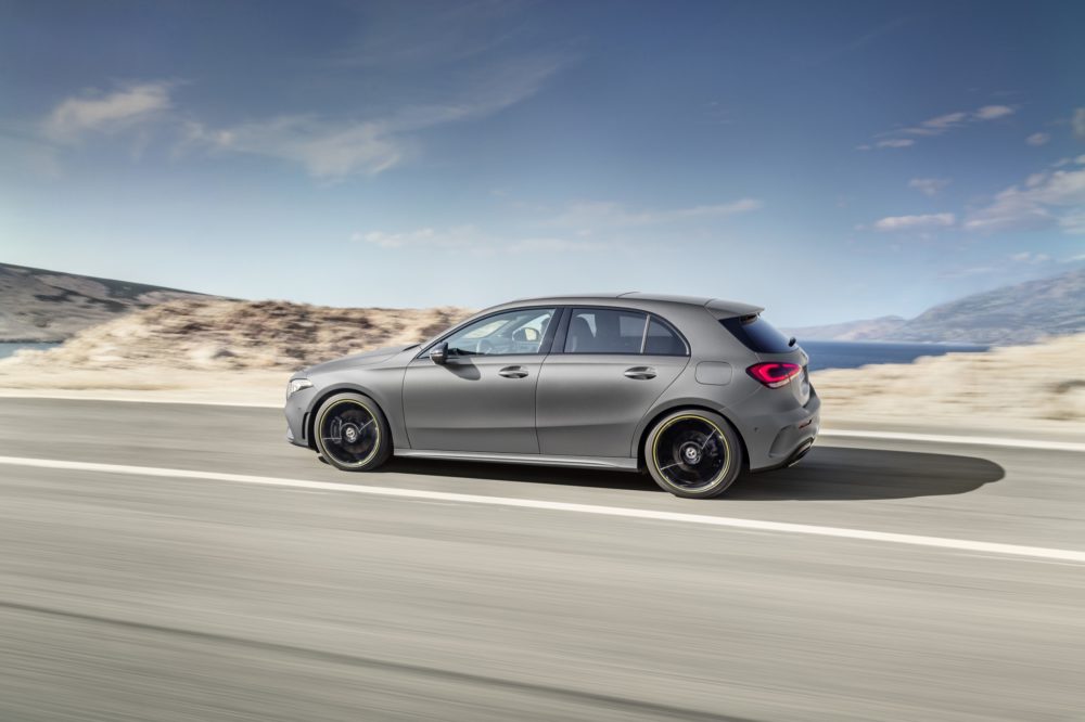 Mercedes-Benz A-Klasse, Edition 1. Exterieur: designo mountaingrau magno Mercedes-Benz A-Class, Edition1. Exterior: designo mountain grey magno - 3.2.inTv - #mercedes nuova Classe A, ordinabile a Marzo, in vendita in primavera ;-)